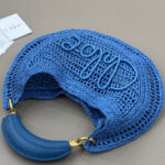 Chloe Summer Banana Hobo Bag In Raffia